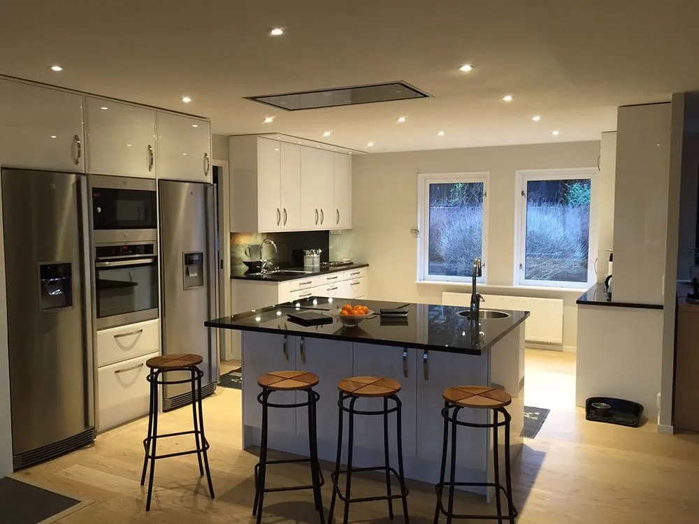 Slide of Dynamic Electric Contractors