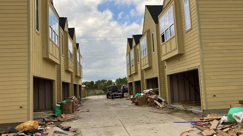 Slide of Dynamic Electric