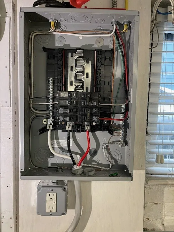Emergency wiring installation in Manville, RI by Dynamic Electric