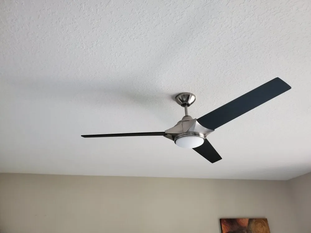 Slide of Dynamic Electric Solutions