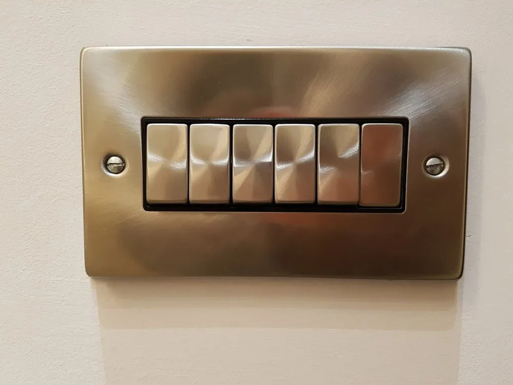 Slide of Dynamic Electrical Services