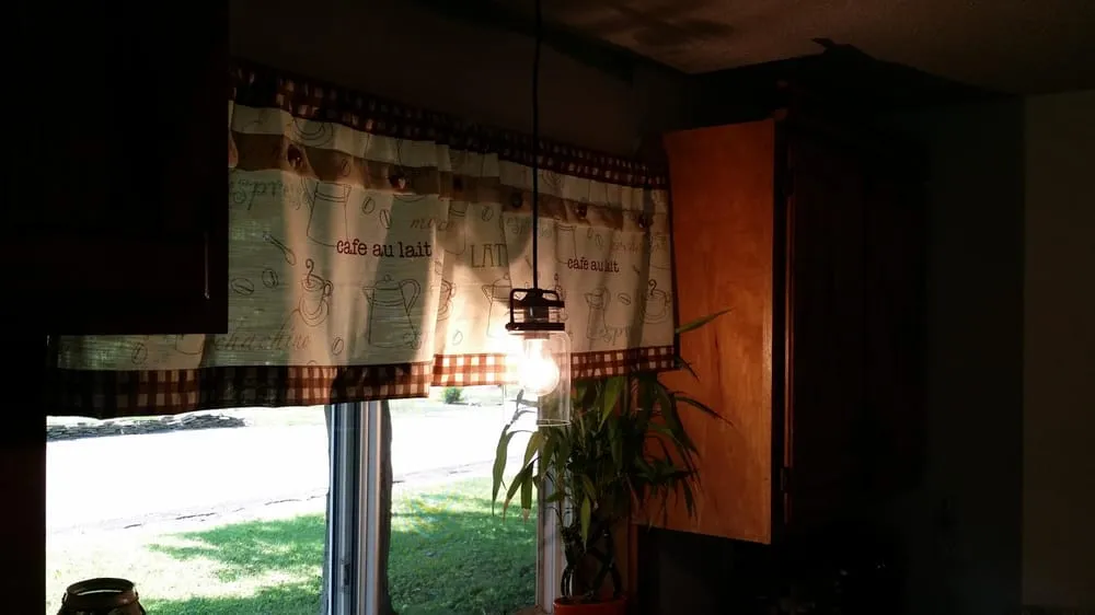 Slide of Dynamic Electrical Solutions