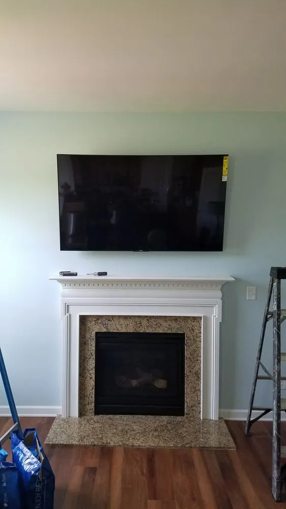 Slide of Dynamic Electrical Solutions