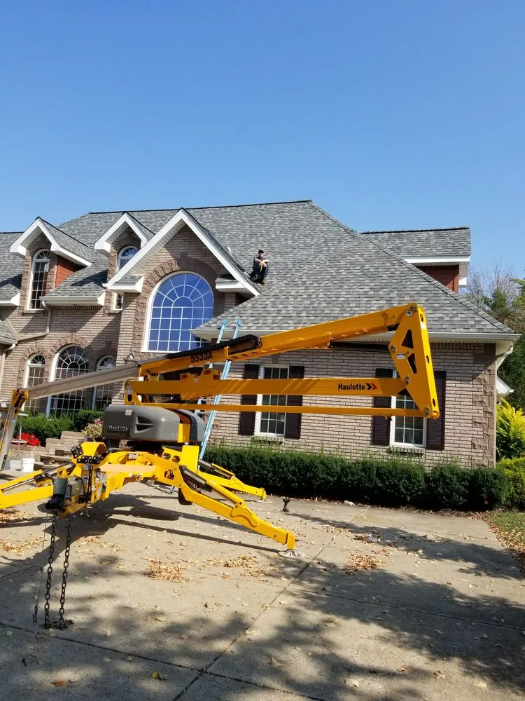 Slide of Dynamic Electrical Solutions