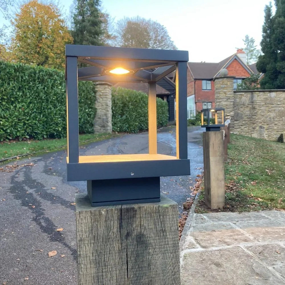 Slide of Dynamic Emergency Electrician