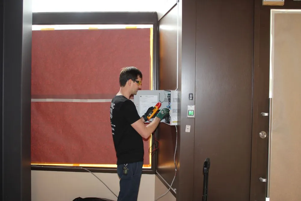 Slide of Dynamic Power Group