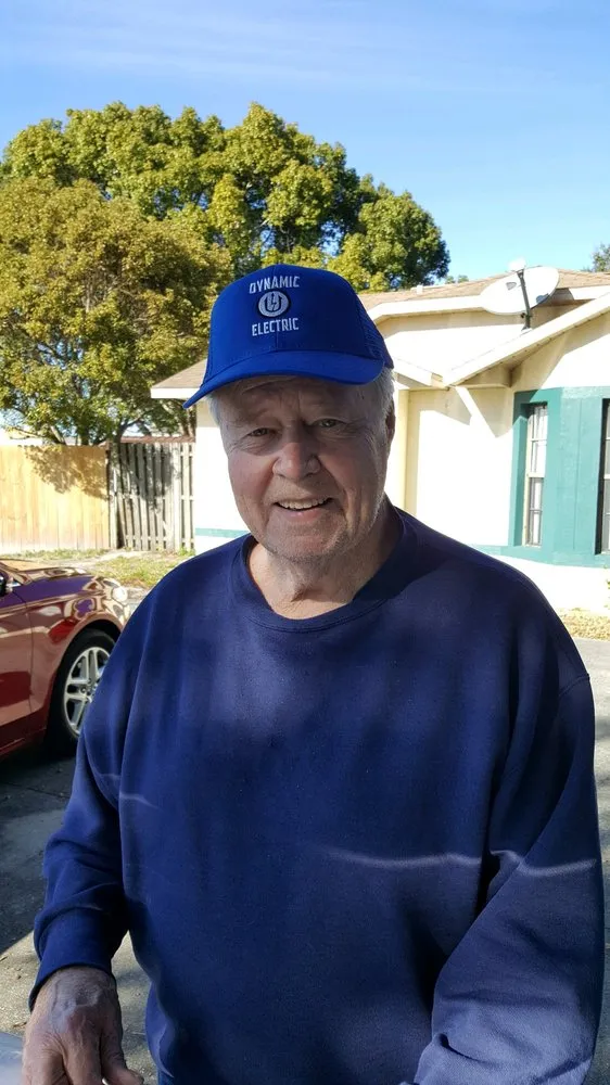 Slide of Dynamic RIC Electric