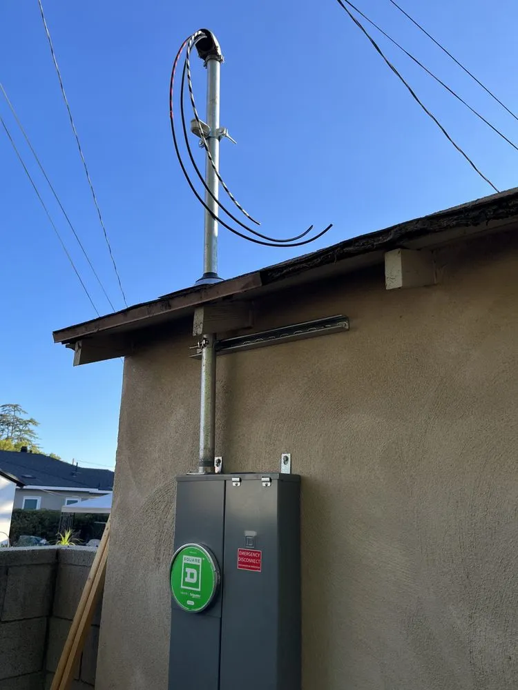 Slide of Dynamic Trades and Services