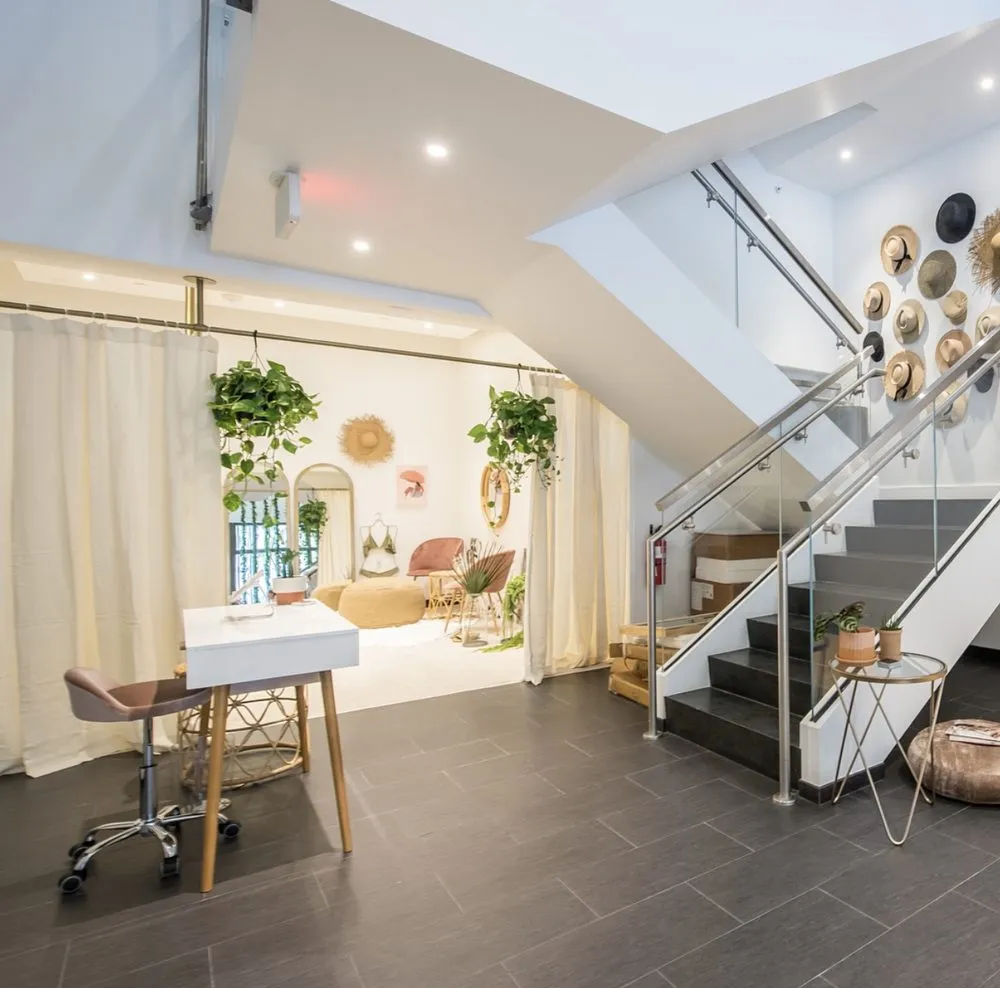 Slide of Dynamic Volt