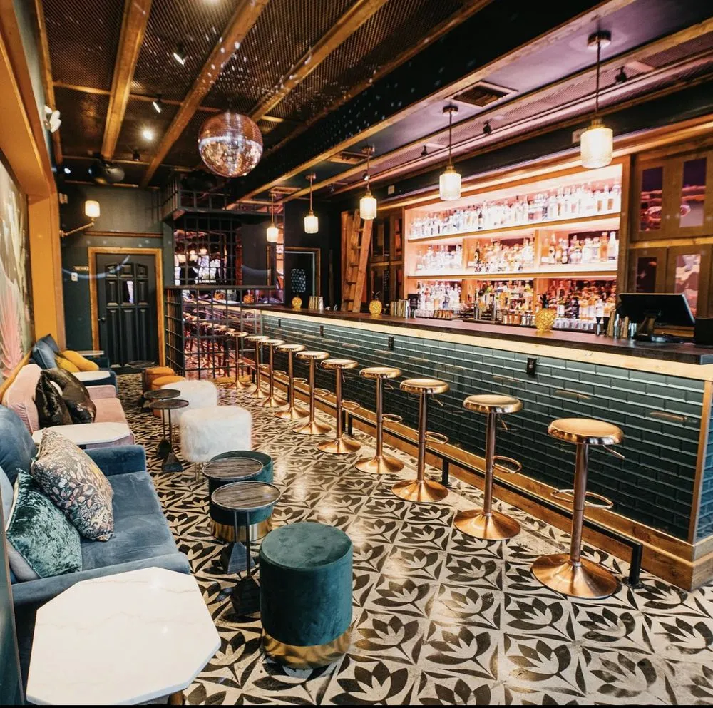 Slide of Dynamic Volt