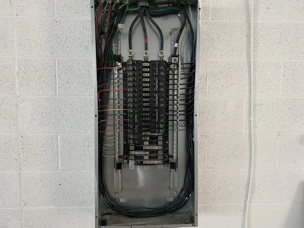 Certified lighting installation service in ,  - Dynamite Electric