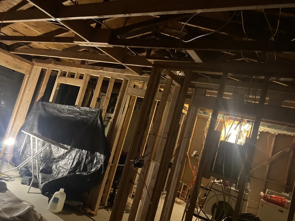 Slide of Dynamo Building Maintanance