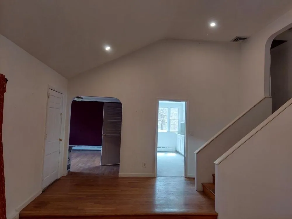 Slide of DZ Electric