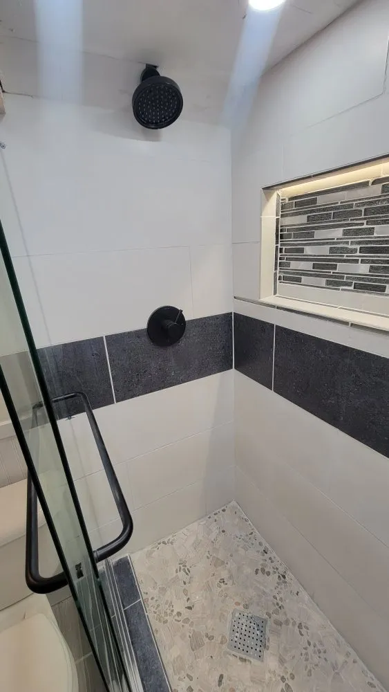 Slide of D'z Hands Home Remodel and Repair