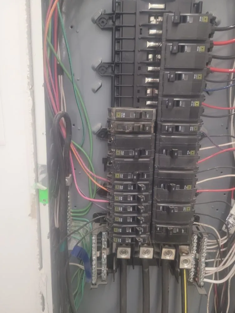 Slide of D'z Hands Home Remodel and Repair