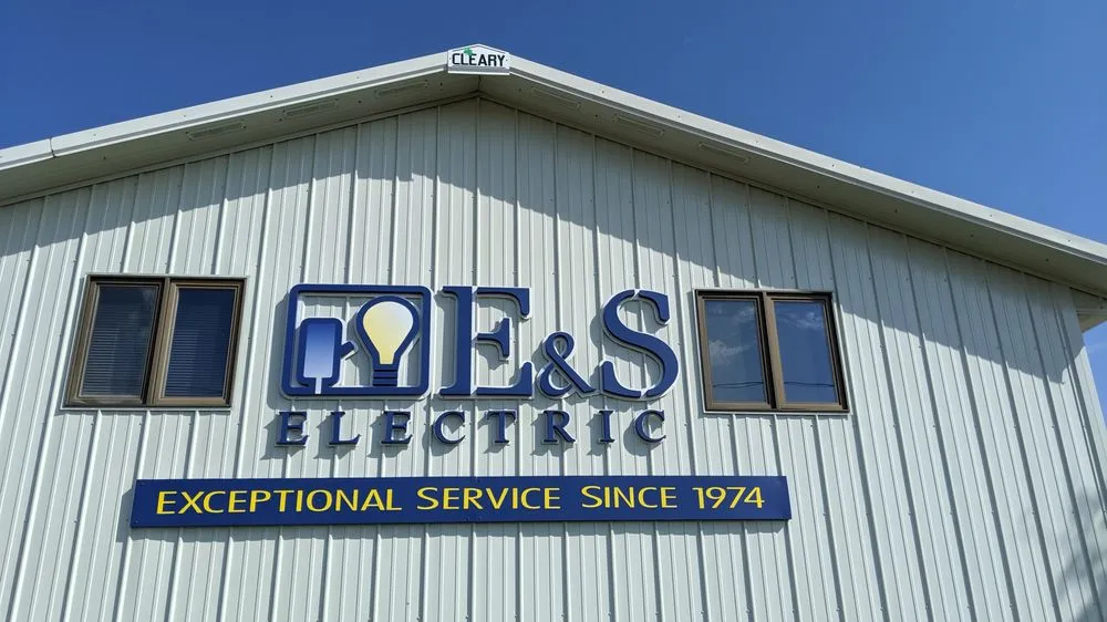 Slide of E & S Electric