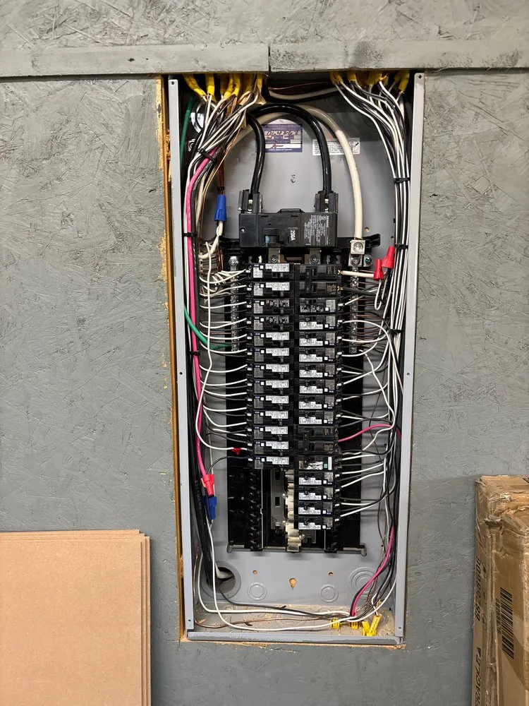 Affordable electrician providing panel upgrade in ,