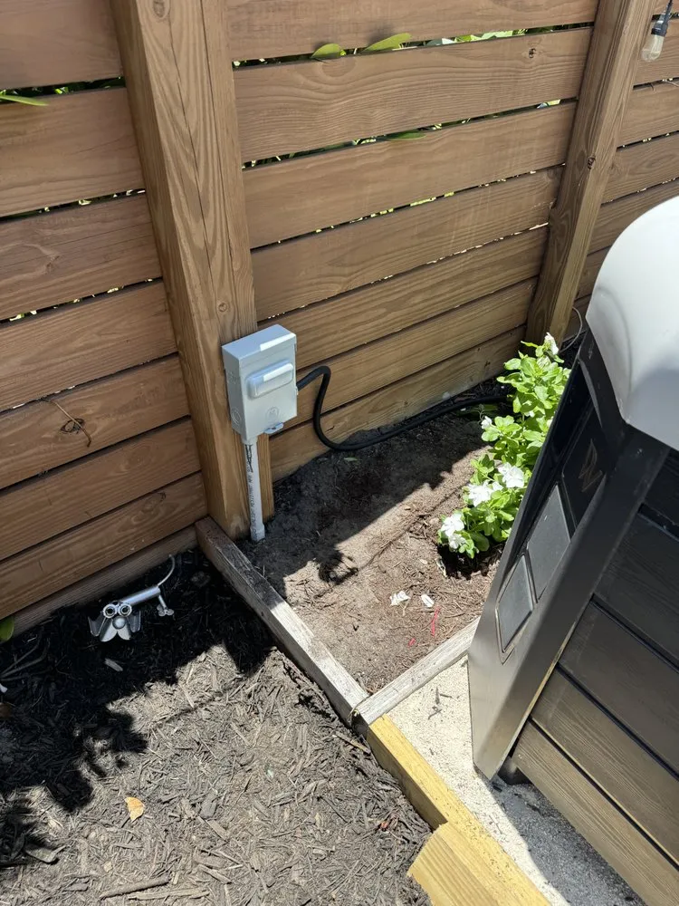 Slide of E C Onsite Solutions