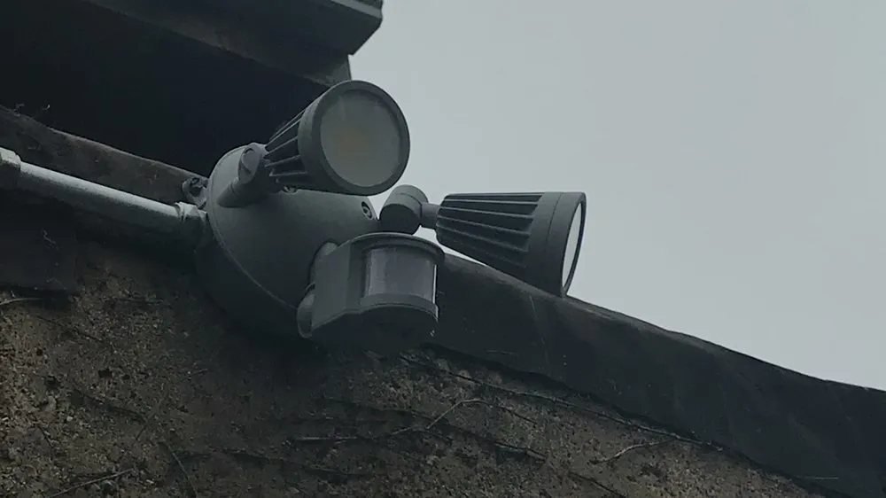 Slide of E Contractor Company