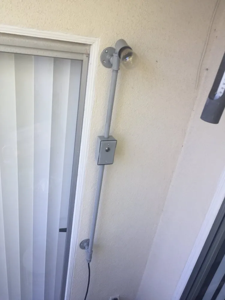 Slide of E Control Solutions