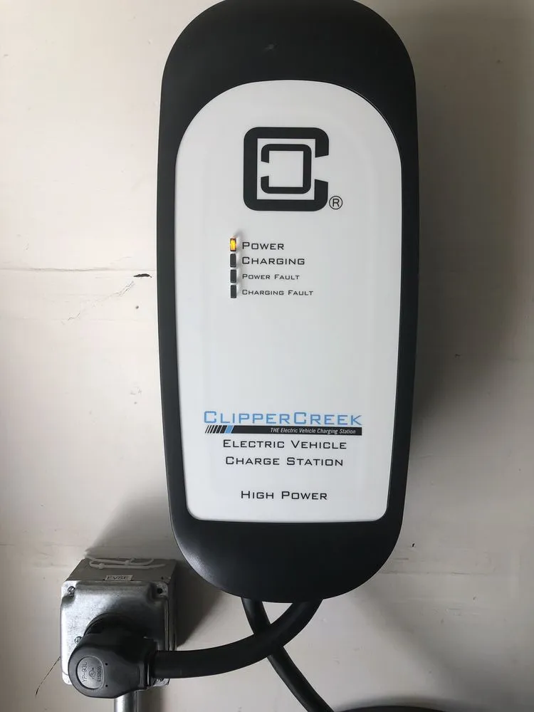 Slide of E E Electric