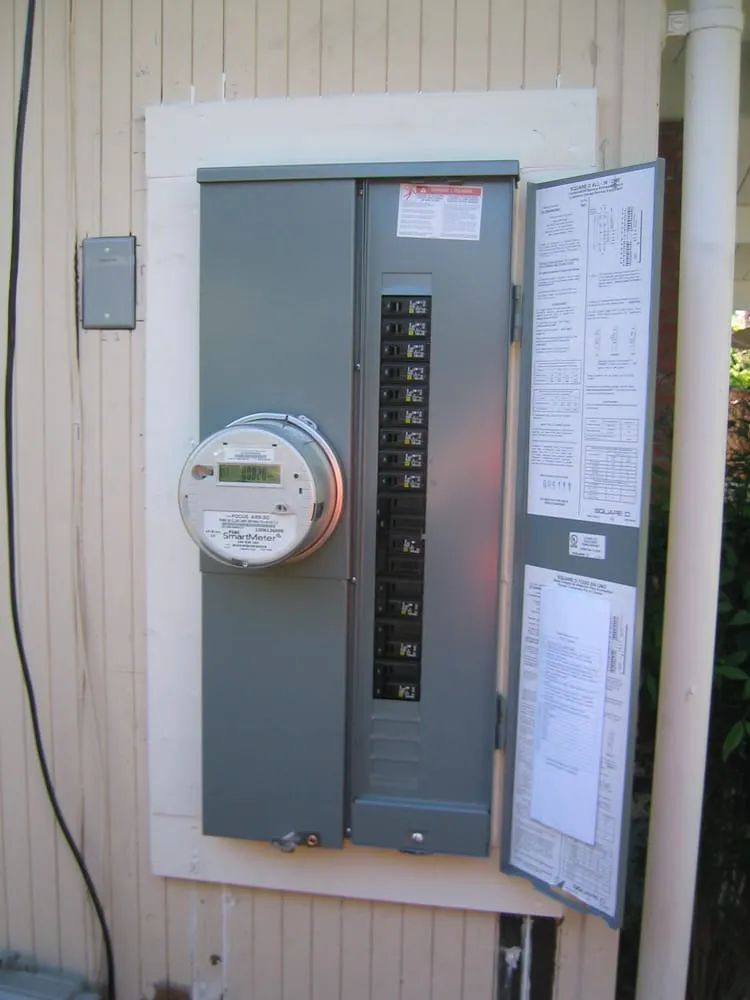 Slide of E G Electrical Services