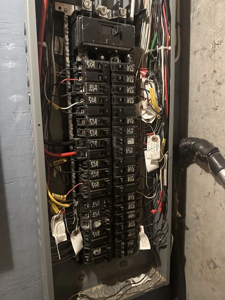 Slide of E L Electric