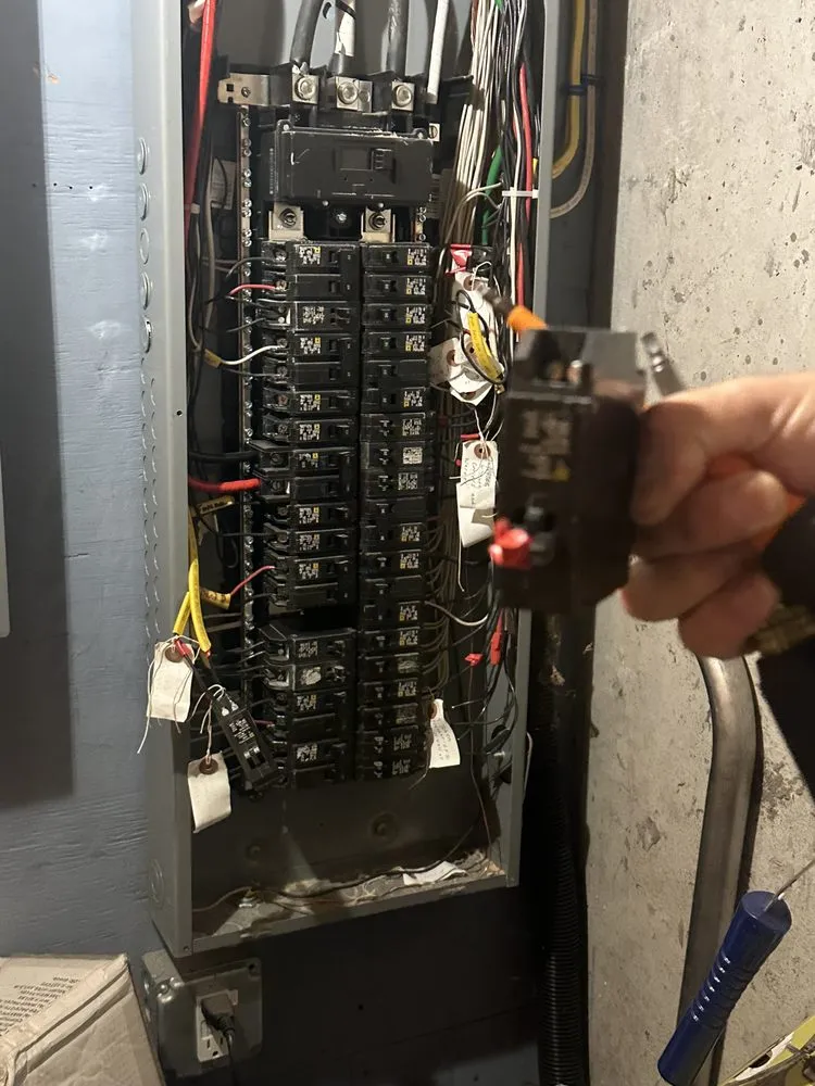 Slide of E L Electric