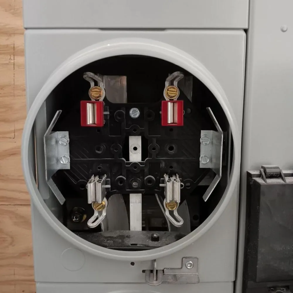 Slide of E L Electric