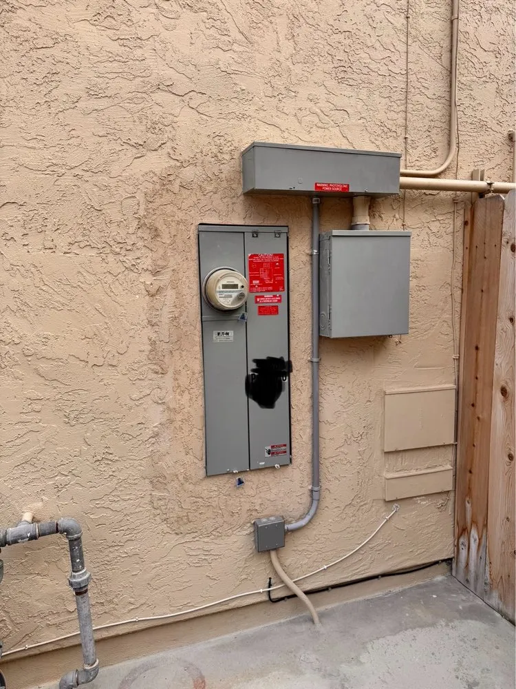 Slide of E-ON Electric