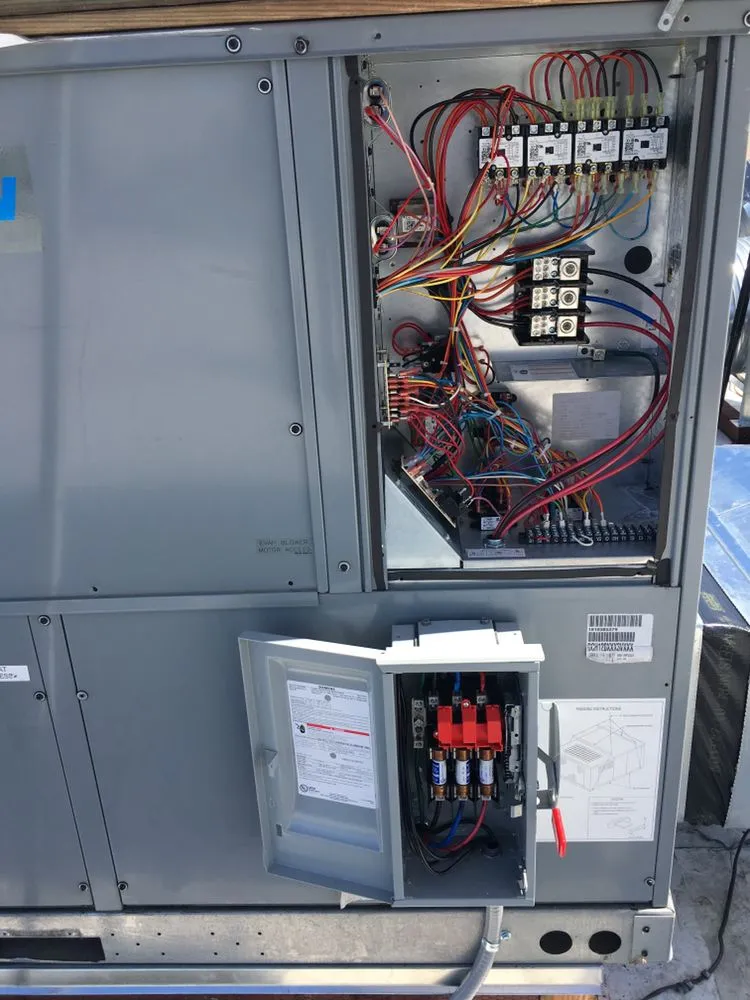 Slide of E-ON Electric