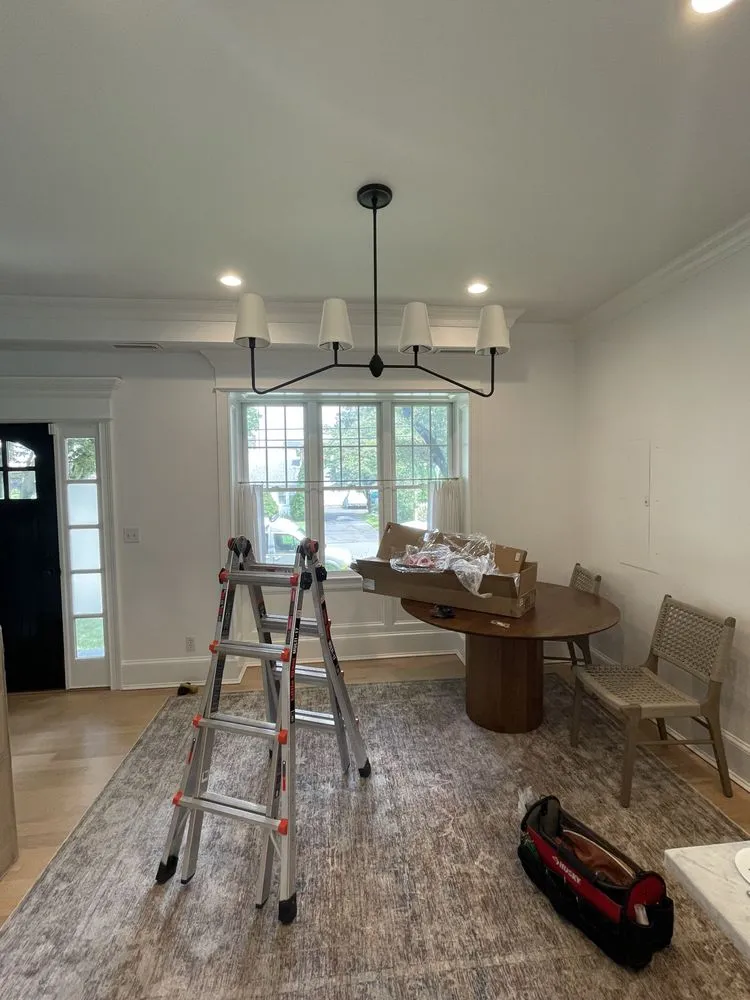 Slide of E Roman Electric