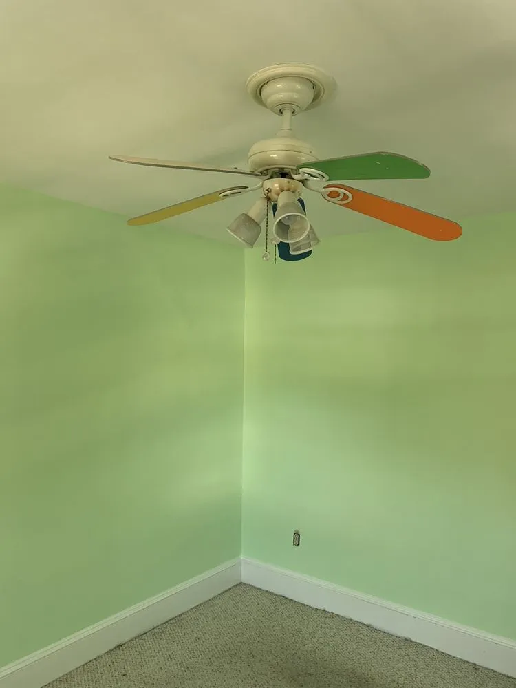 Slide of E Roman Electric