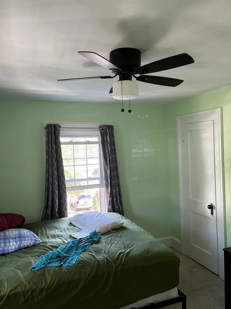 Slide of E Roman Electric