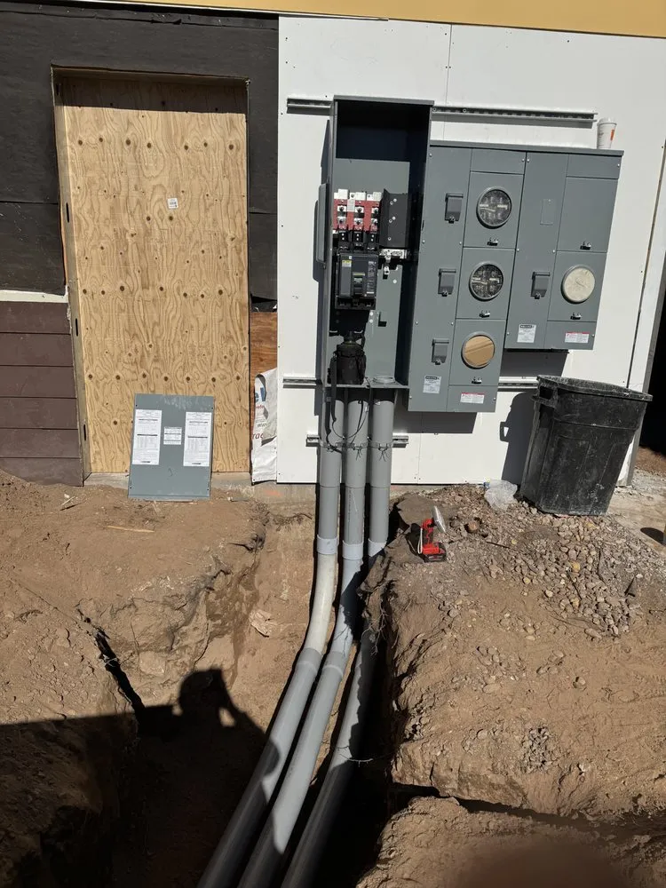 Slide of E TECH Electrical Solutions