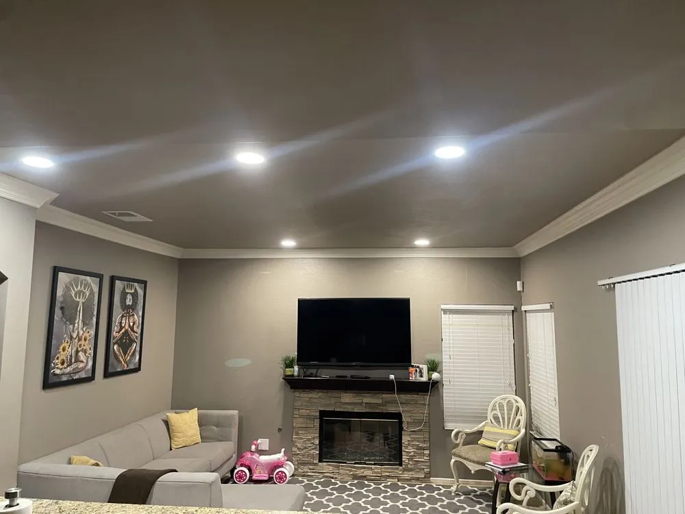 Slide of E11ven Electric