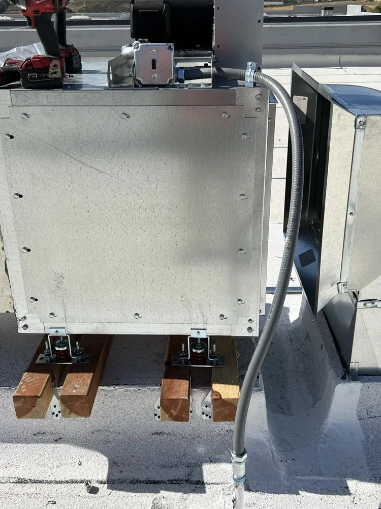 Slide of E11ven Electric