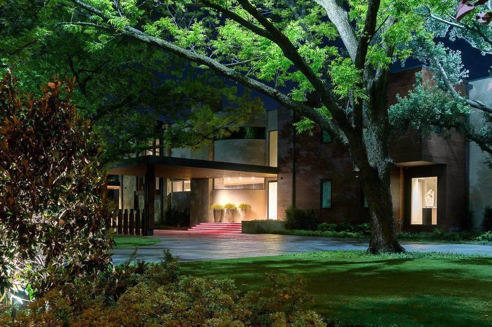 Slide of E2 Illumination Designs