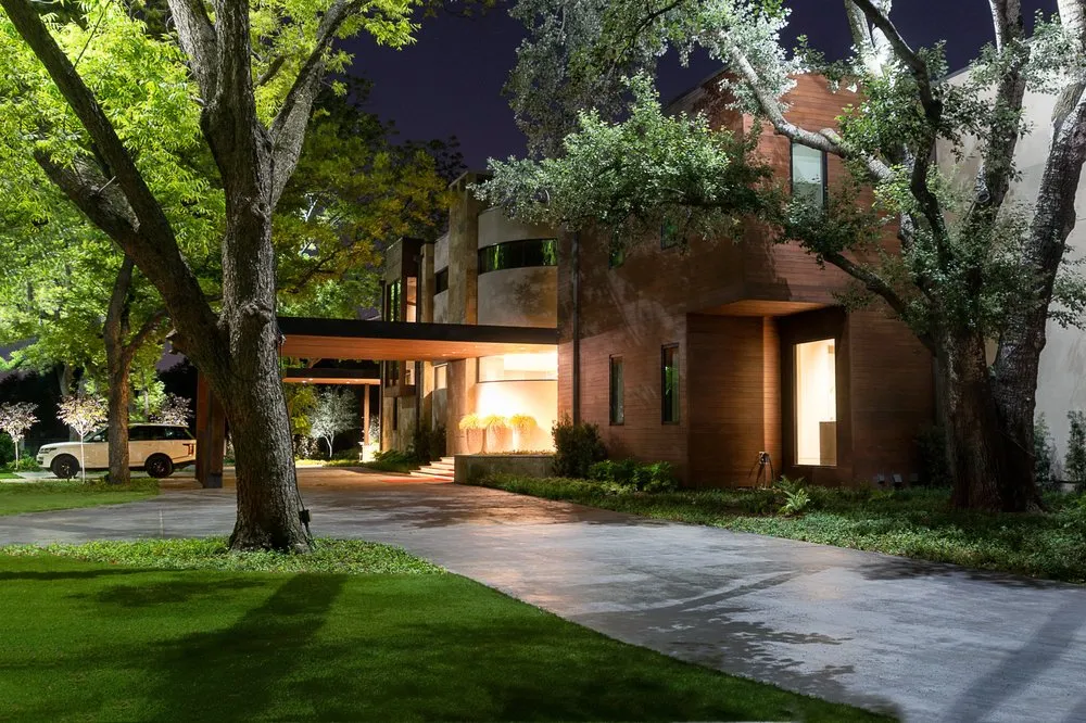 Slide of E2 Illumination Designs