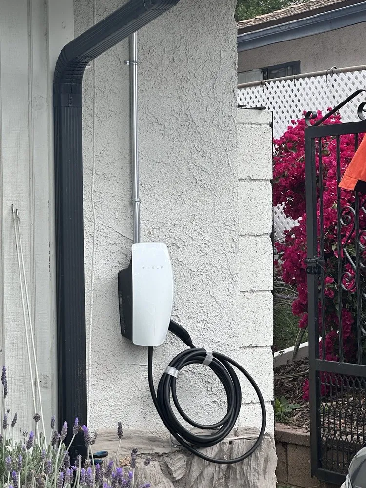 Slide of E4 Electric