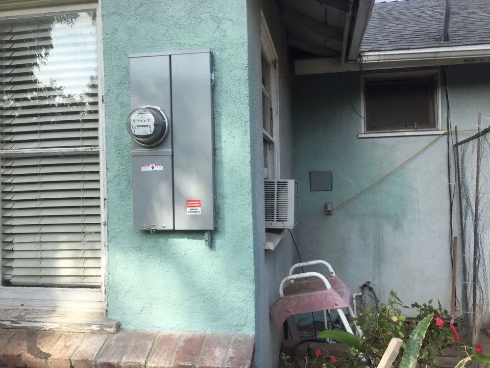 Slide of E4 Electric