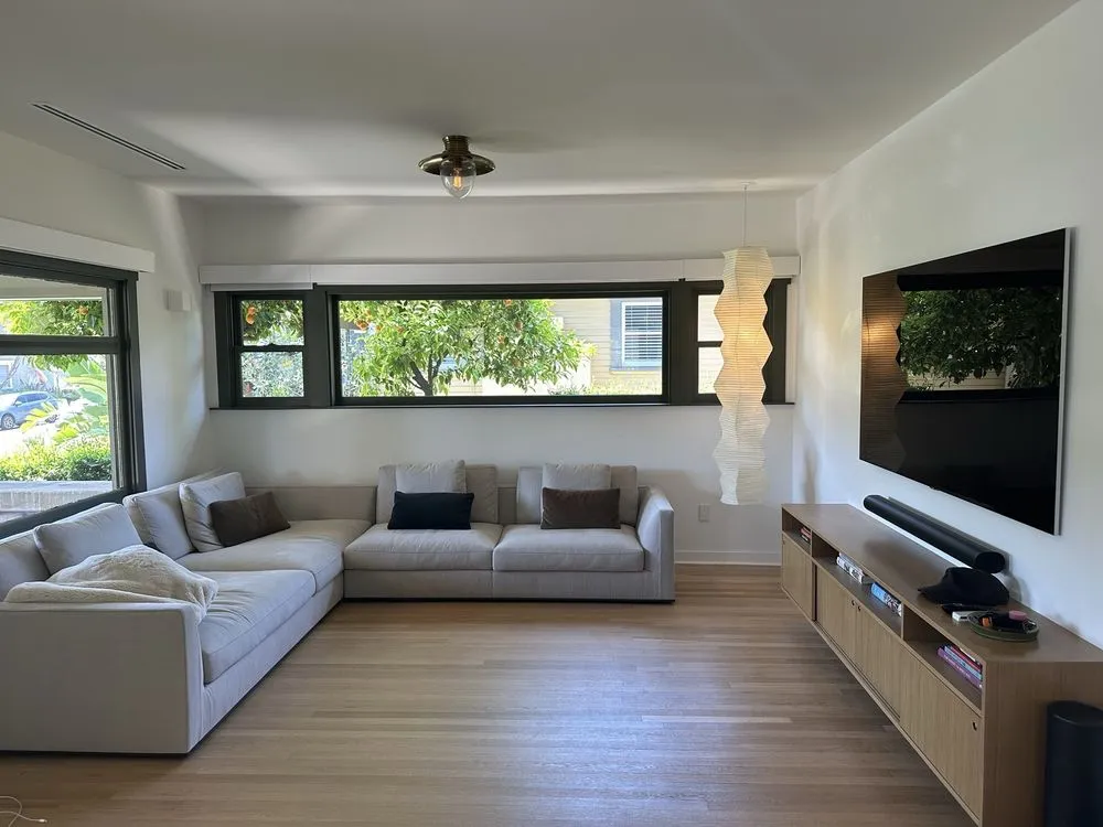 Slide of E&A Electric