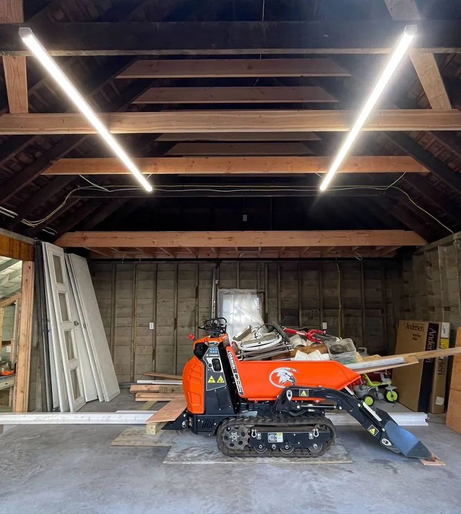 Slide of E&A Electric