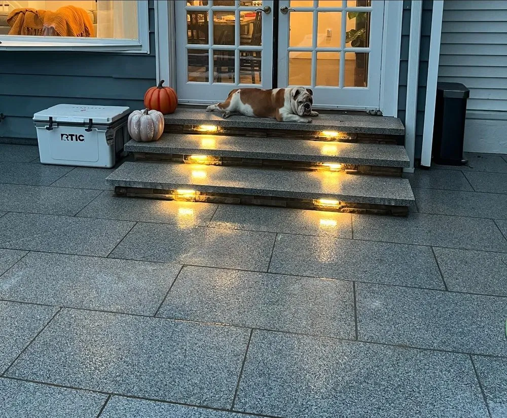 Slide of E&A Electric