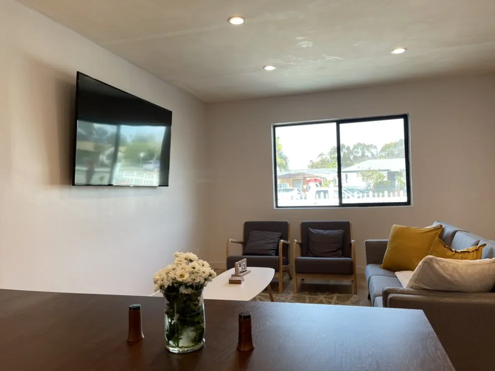 Slide of EA Handyman Plus