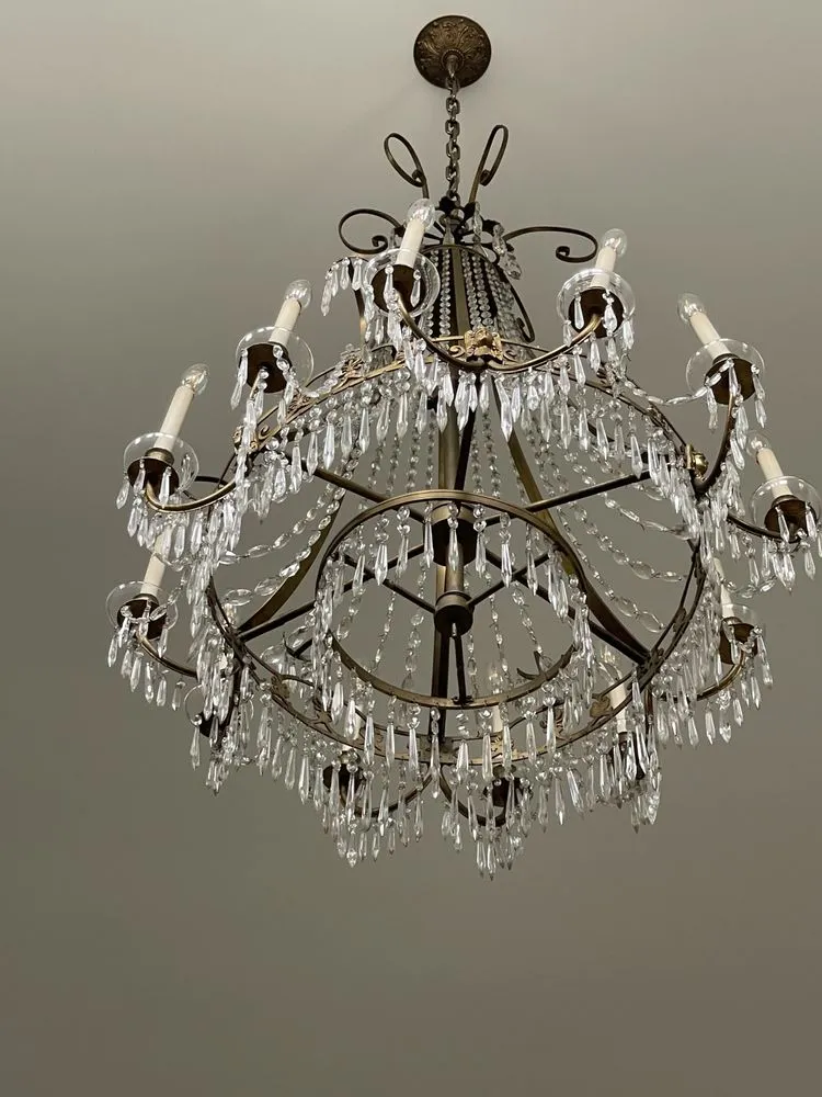 Slide of Eacho Electric