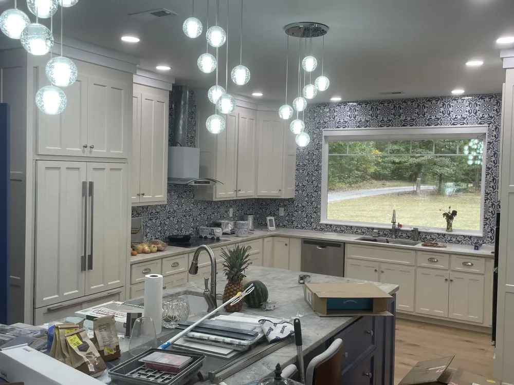 Slide of Eacho Electric