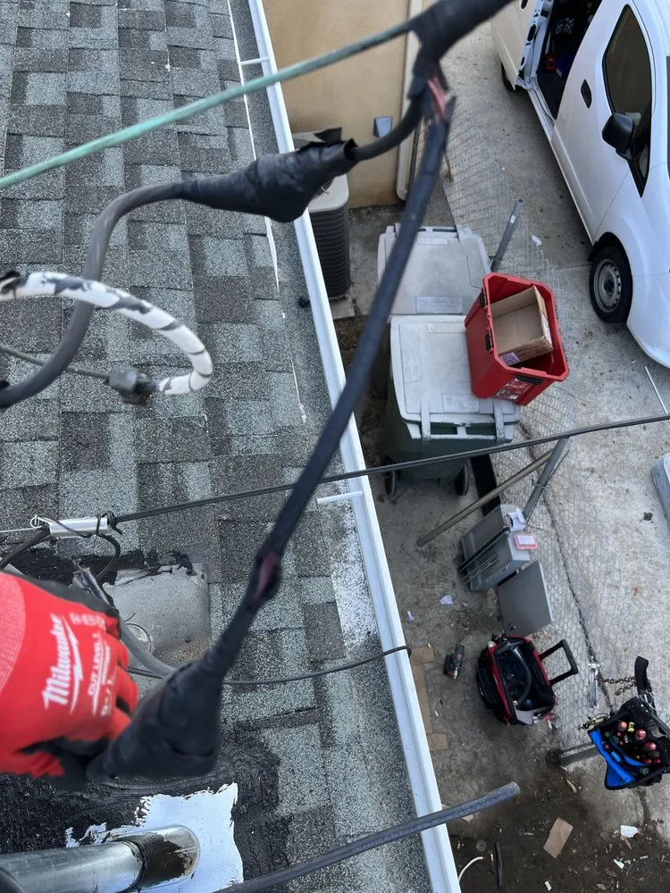 Slide of Eagle Eye Electric