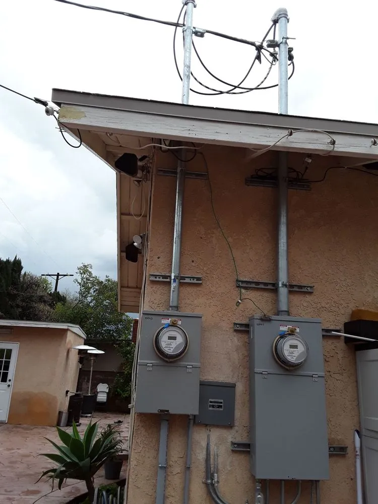 Slide of Eagle Eye Electric