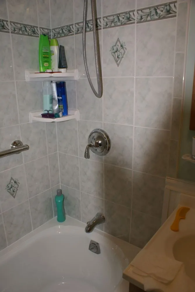 Slide of Eagle Eye Precision Home Improvement